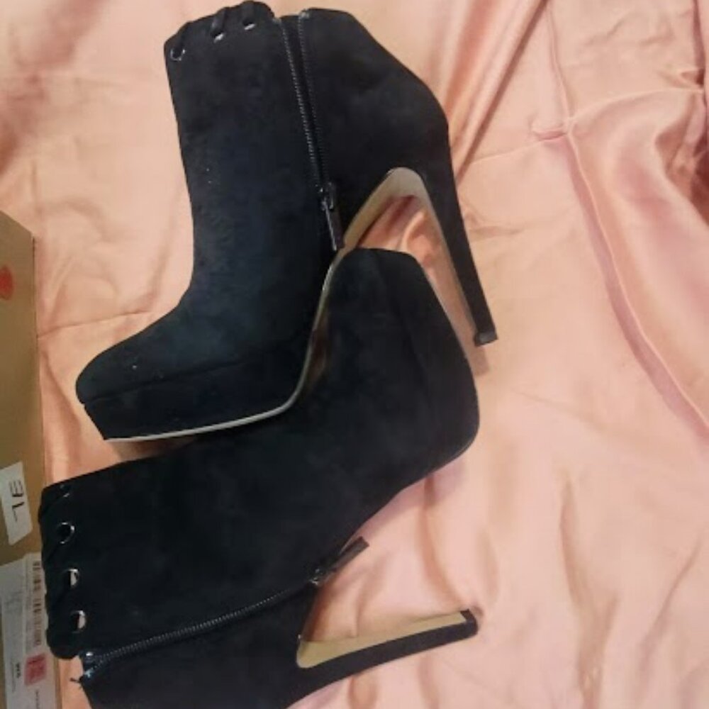 BOOTS Jessica Simpson